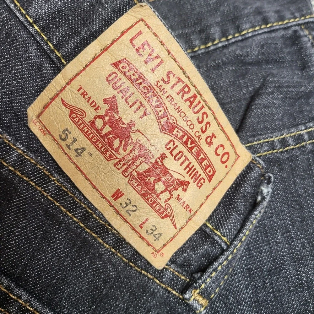 Levis 514 Jeans Mens 32x34‎ Blue Slim Straight Distressed Cut Off Raw Hem Denim